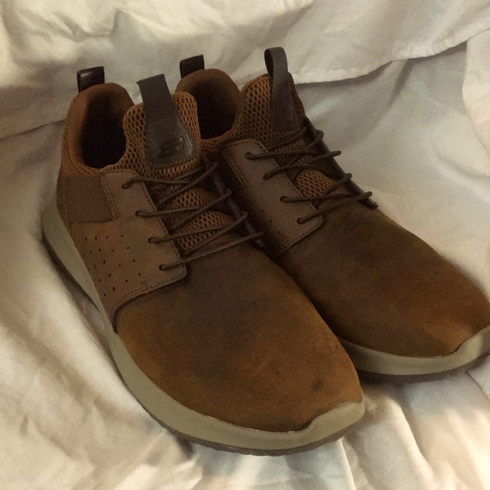 Sketchers Dressy/Casual Brown Loafers